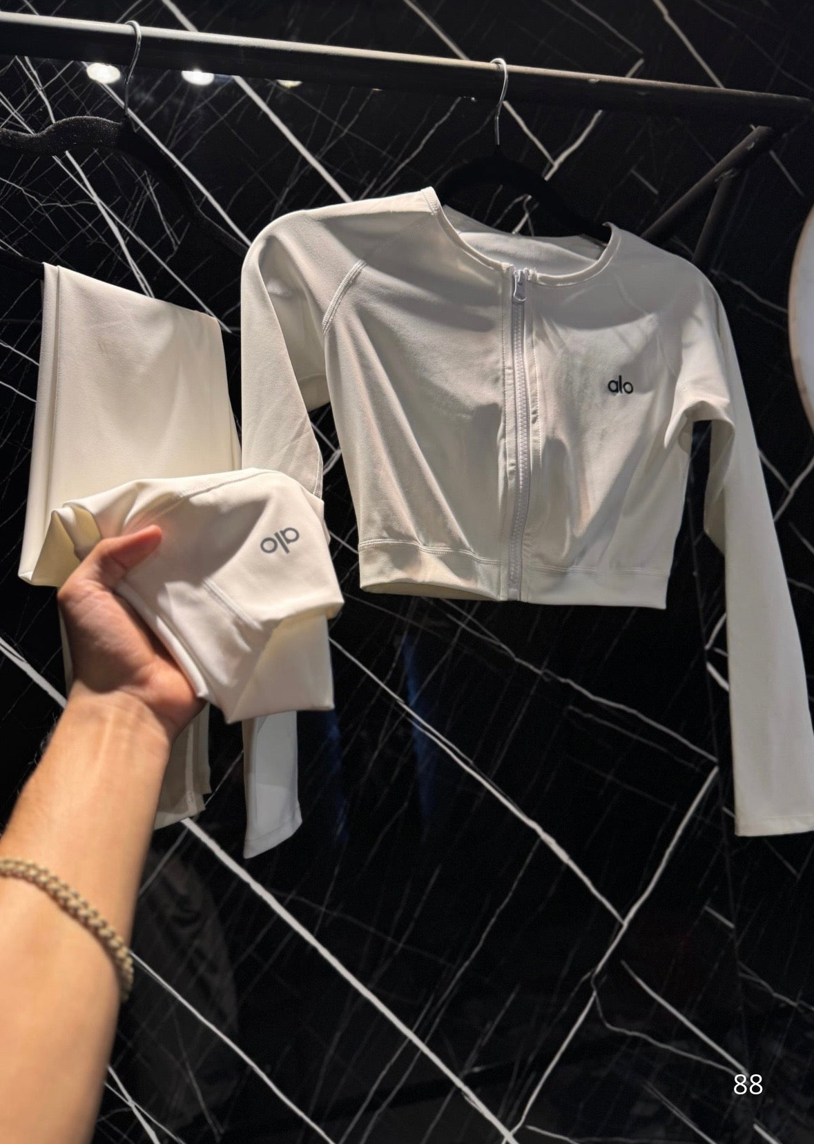 Conjunto Alo Deportivo White