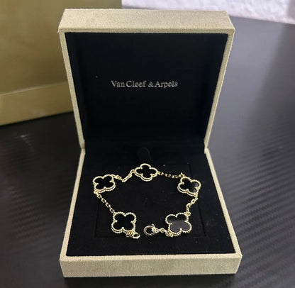 Pulsera Van Cleef & Arpels Alhambra Negro Oro Laminado 18k Elegante