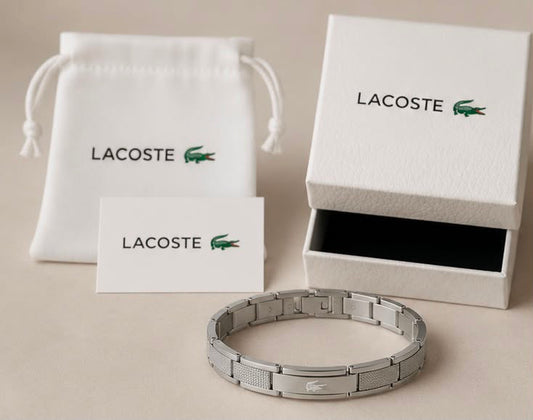 Exclava Lacoste